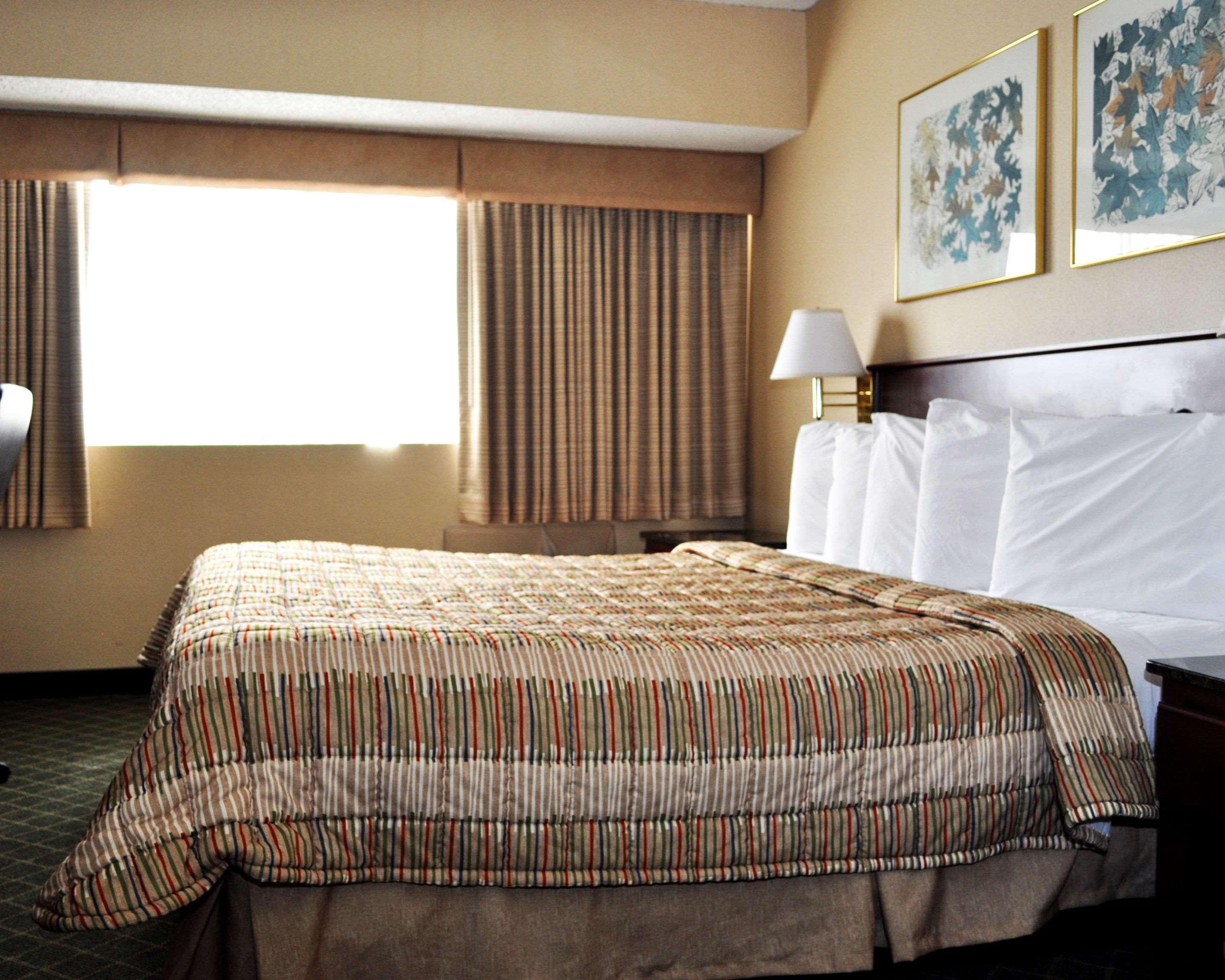 Rodeway Inn Sandston Exterior foto