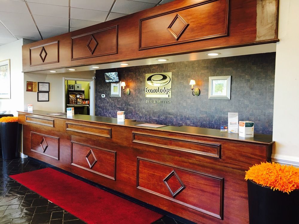 Rodeway Inn Sandston Exterior foto